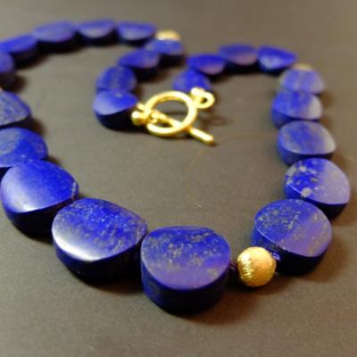 Lapis-Lazuli-Kette